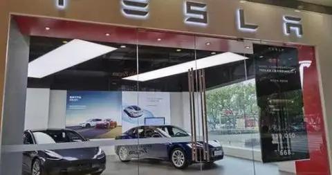 汽车行业站在发展十字路口 特斯拉掀起服务新变革