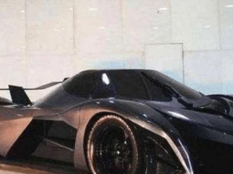 除了迪拜王子，这台车谁都不能开，然而这个中国明星得除外