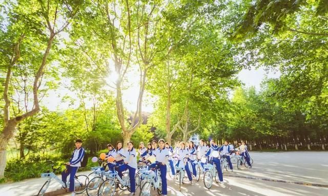 青岛农业学院排名_新华网:全国网媒山东高校行走进青岛农业