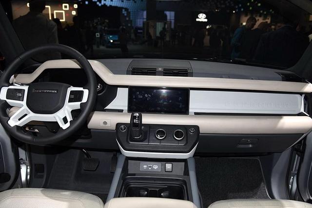 路虎又迎来了新“加价爆款”?全新路虎卫士将于5月开启预售