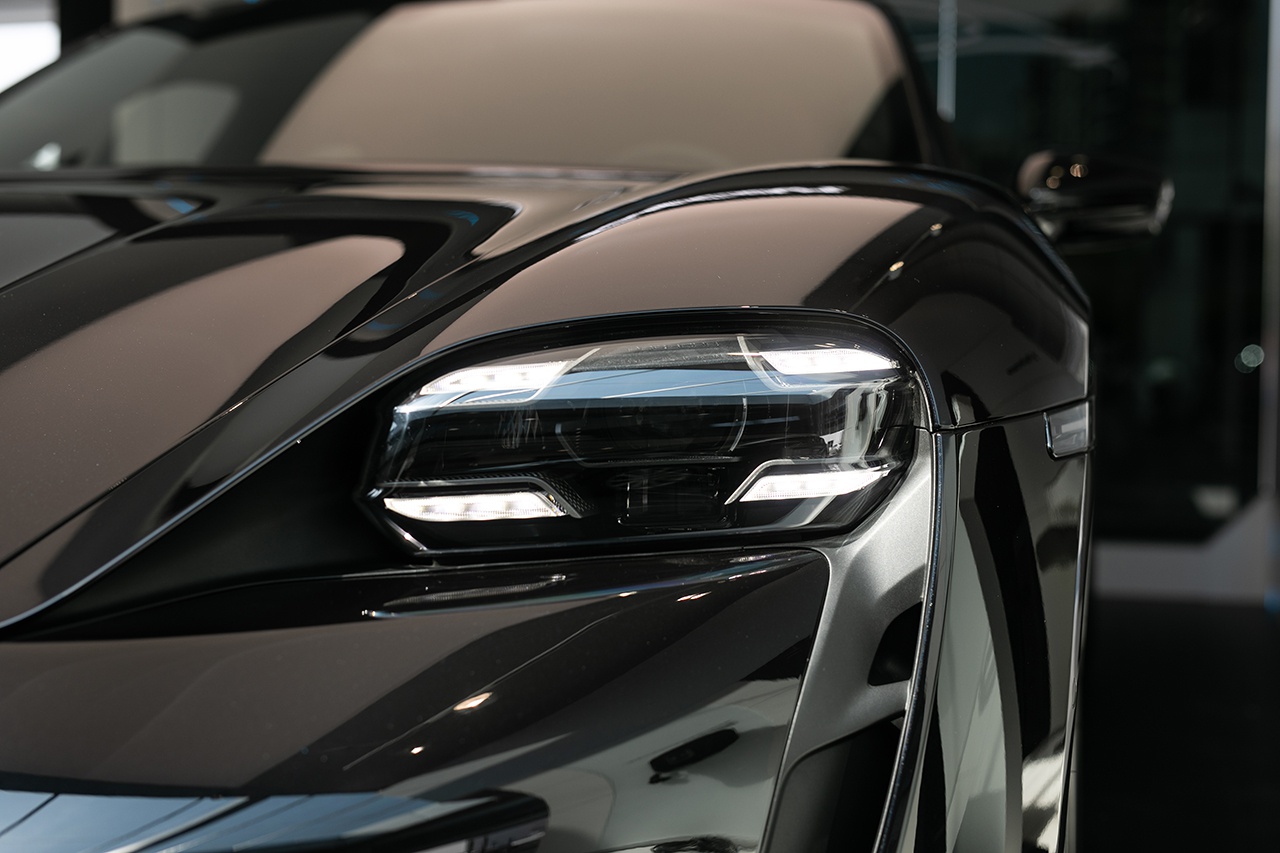 全新保时捷Taycan Turbo S及Taycan Turbo  杭州正式上市