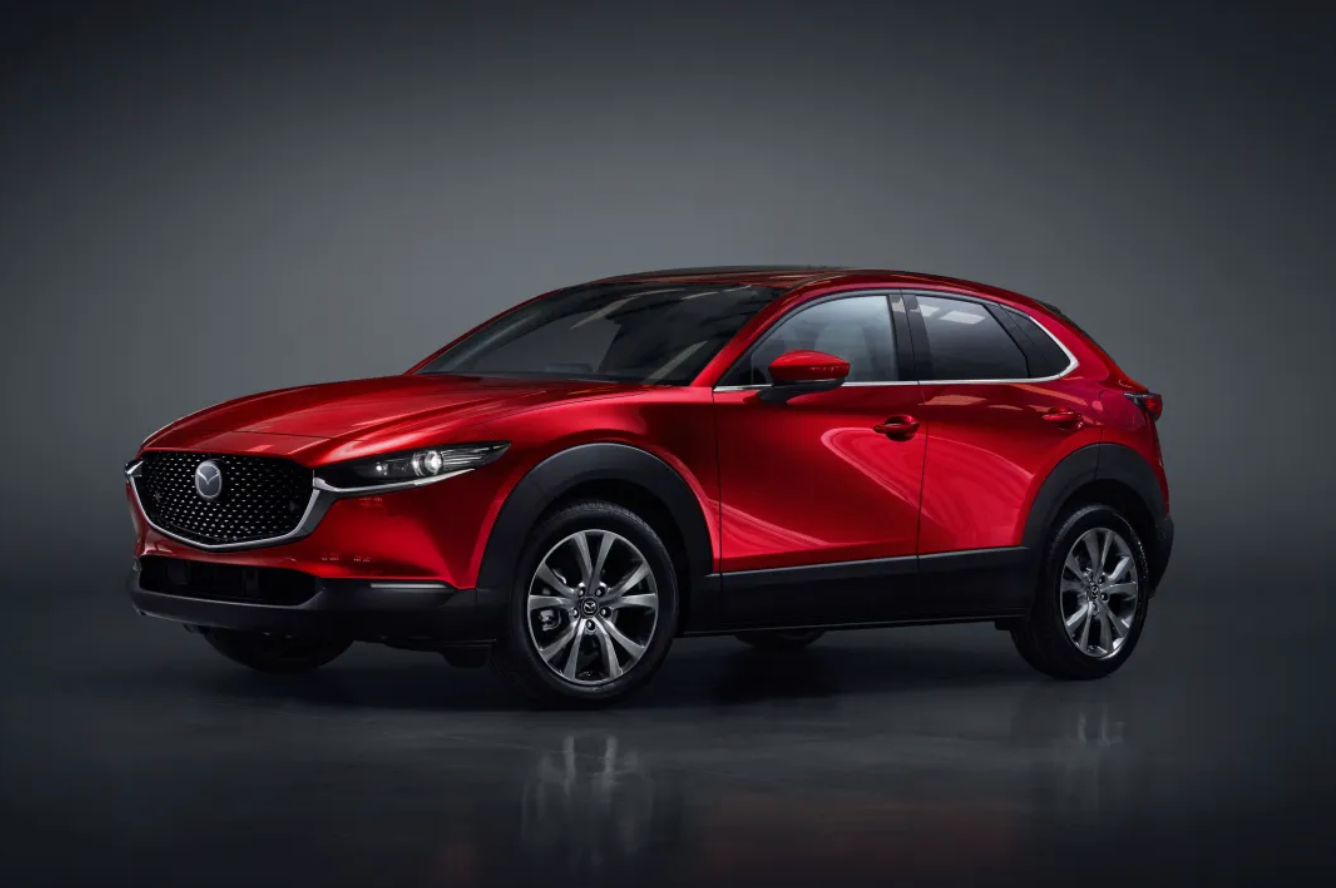 长安马自达CX-30开启预售;VV7 GT巴博斯版设计草图曝光