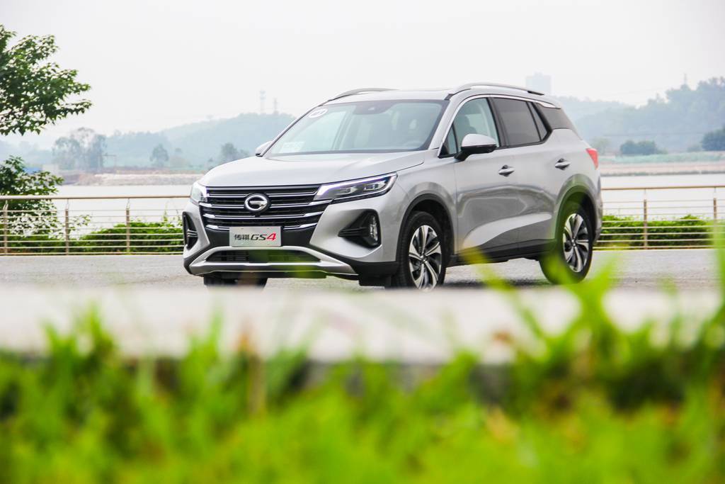 预算不到十万不选哈弗H6还能买它！这三款车你就懂了