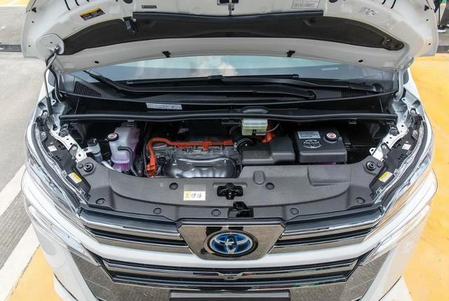 4月最后的冲刺!BMW X5 M、X6 M,小鹏P7等值得你高看一眼!