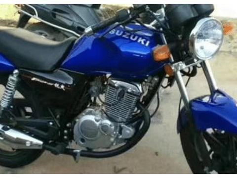 一般的125摩托车，一升油可以跑多远？老摩友：碾压电动车