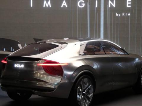 起亚2021年推新纯电轿跑SUV，纯电续航里程483Km