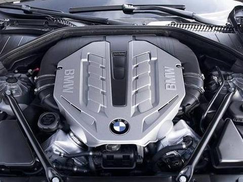 怎么看汽车发动机有没有积碳，老司机教你一招，你一看就会！