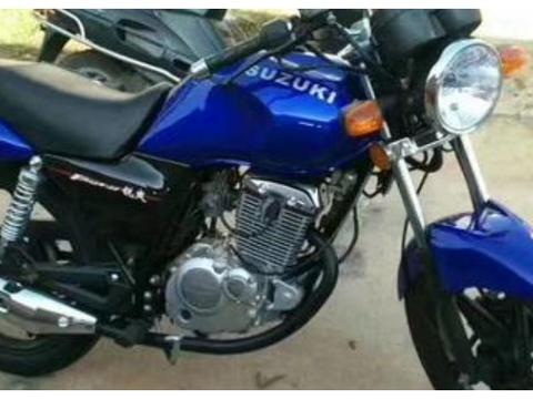 一般的125摩托车，一升油可以跑多远？老摩友：碾压电动车