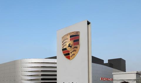 全球首个升级试点项目——杭州滨江保时捷中心重装开启