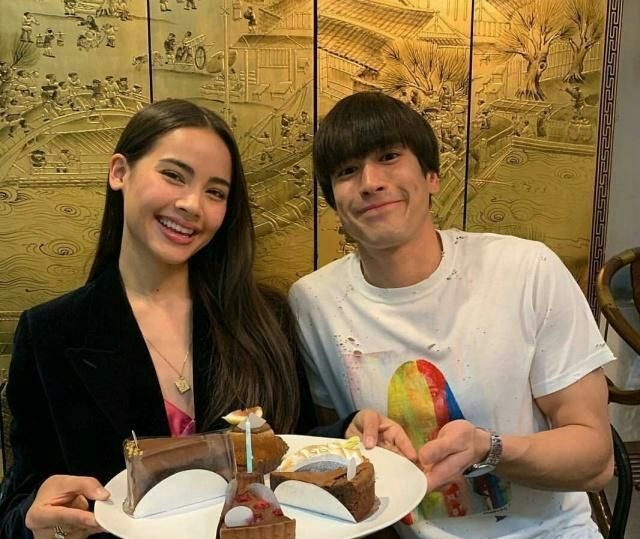 泰星nadech和yaya又甜蜜撒糖,"狗粮"你吃饱了吗?