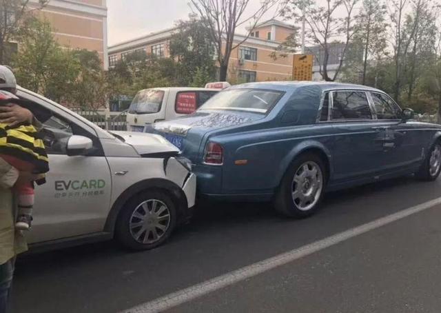 “三者险”有必要买到100万吗？定损员不小心说漏嘴，别再白花钱