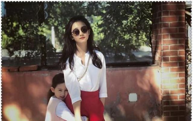 黄磊分享女儿尿床获赞29万:孩子尿床后,父母的处理方式很重要