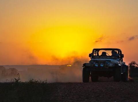 自驾远游做好这几项检查 路上能踏实看风景了