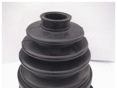 要想汽车寿命长，只换机油是不行的，这4个零件不换，等于没保养