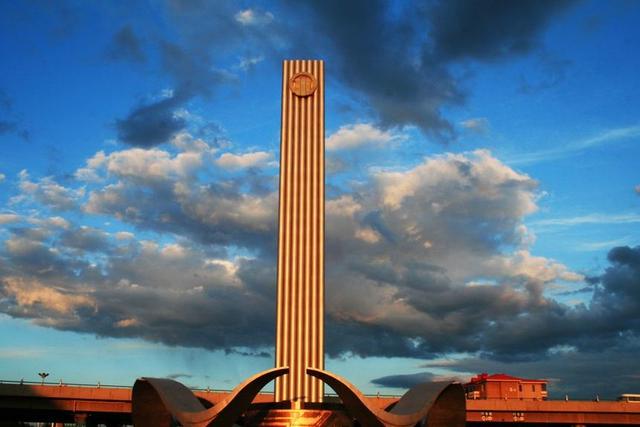 哈尔滨的标记性修建物是什么 (哈尔滨标记位置批量下载)