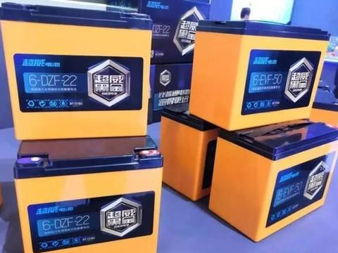 电动车用黑金电池好，还是普通铅酸电池好？电池师傅告诉你！