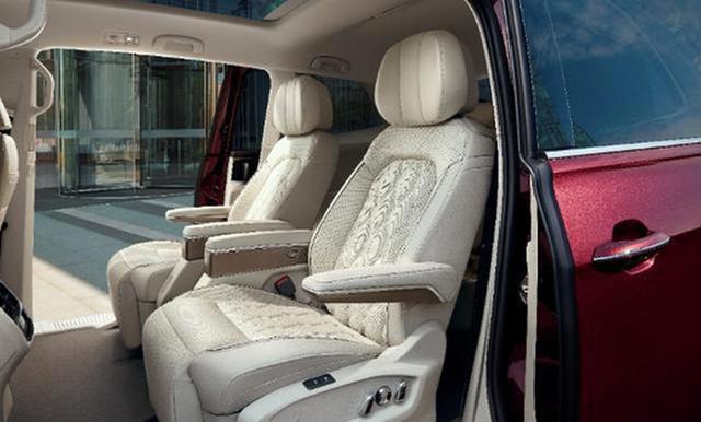 上汽大众Viloran定名“威然” 车身尺寸超丰田埃尔法