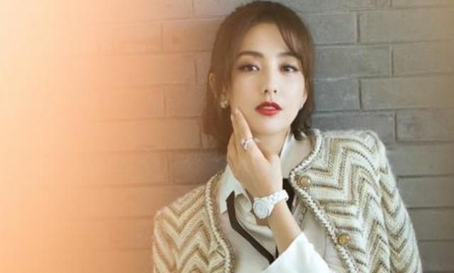 美女颜值排名2020_新疆美女颜值排名,丫丫屈居第四,热巴排第二,第一出场