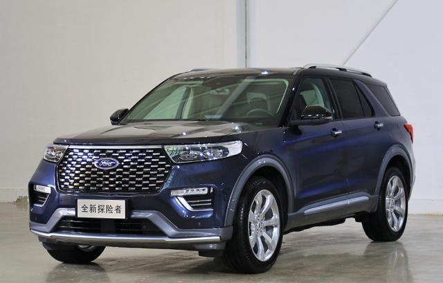 全新探险者实拍:30多万的纵置后驱中大型SUV,还有谁?