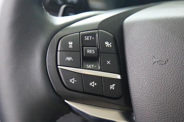 全新探险者实拍:30多万的纵置后驱中大型SUV,还有谁?