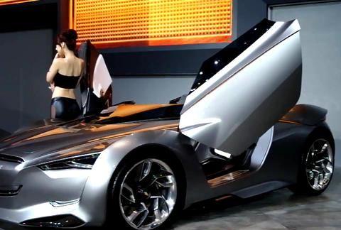 同样是美国百年车企，它一季度日赚1944万，福特亏损142亿