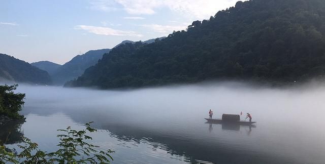 藏在广东的"人间仙境",烟雾弥漫颇具意境,距湖南4.5小时车程