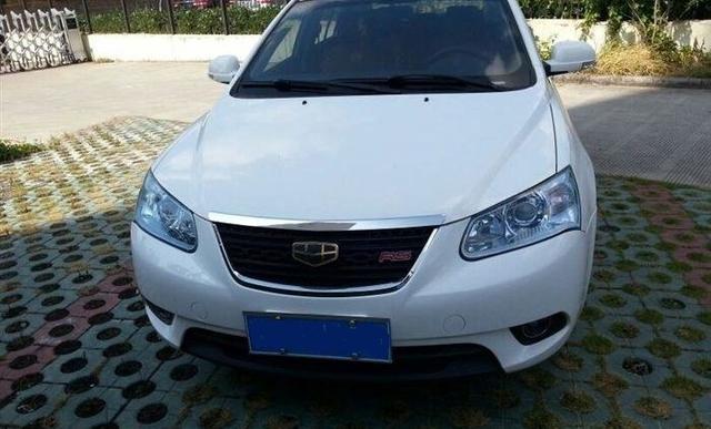 汽车出现这3种情况，说明火花塞出问题了，需及时更换