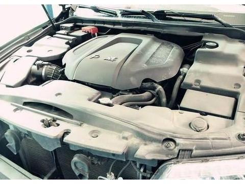 车内灰尘多了用湿毛巾擦？教你几个“土办法”，打扫更容易