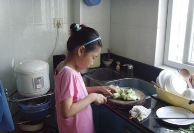 有一种骄傲,叫我的孩子会做饭!你家孩子会做饭吗?