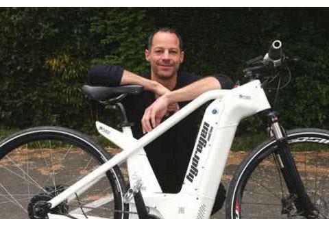 电动车的替代品来了，8毛钱能跑100公里，网友：啥时候上市