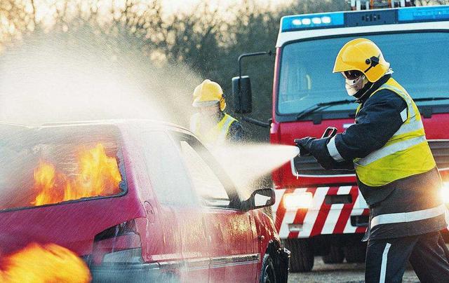 买车险时，这5个险种其实可以不用买，能省一些钱