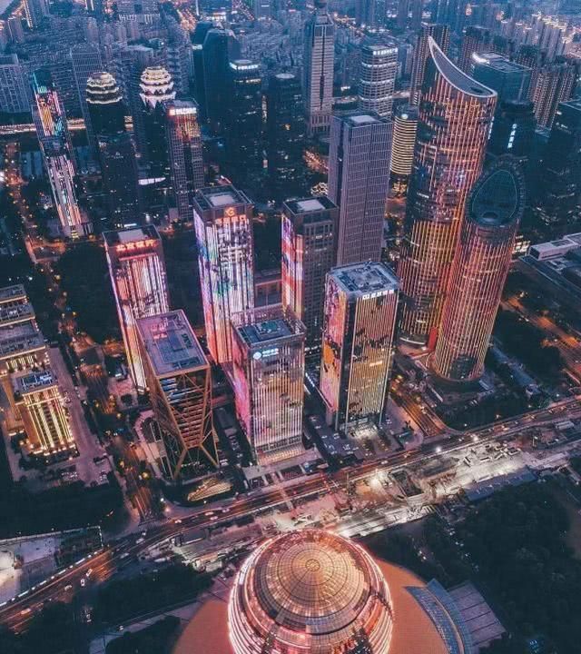 航拍中国最美的8大城市夜景,你最喜欢哪个城市,有你家乡吗?