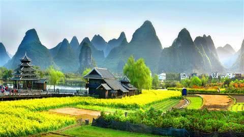 中国最美山水大河,有着小漓江之称,被誉为世界一流自然遗产