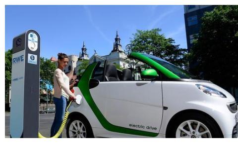 禁摩限电惹人怒，该不该解开这个束缚？内行人说了实话