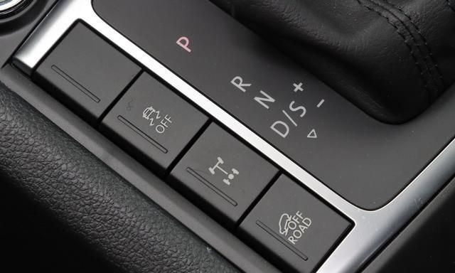 复杂路况下试驾大众Amarok V6 Black Edition限量版感受如何