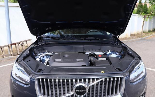 沃尔沃XC90现不足50万，降价超16万元，还老盯着BBA？