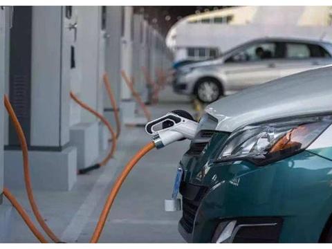 第一批吃螃蟹的人，首批新能源车主现状如何？车主：有些养不起