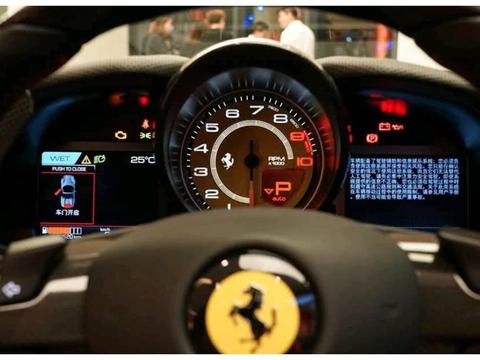 法拉利史上最快敞篷跑车，全新法拉利812GTS 高清实拍