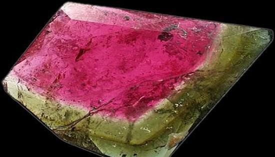 慈禧太后陪葬品被盗的珍贵宝石——碧玺，究竟有多好看