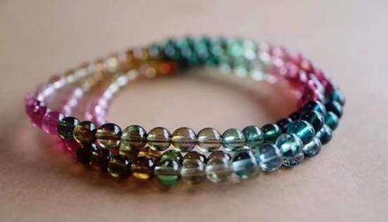 慈禧太后陪葬品被盗的珍贵宝石——碧玺，究竟有多好看