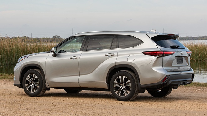 配图为全新一代汉兰达海外版