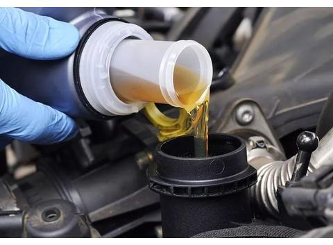 老司机：车上这四个部位，还是不要瞎保养，太频繁反而可能伤车