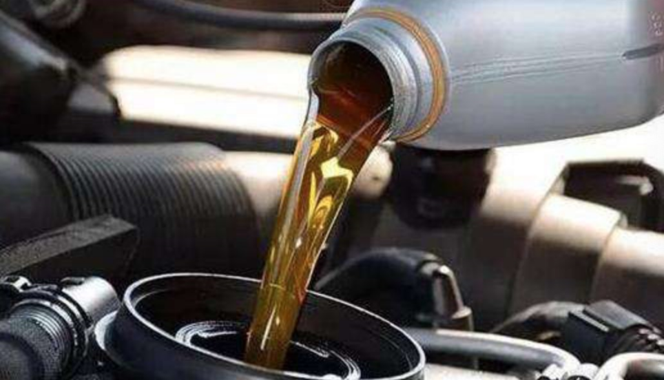 都是20多万的家用车 保养能差多少钱?