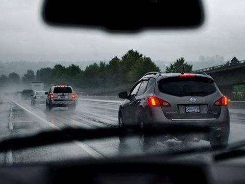 汽车漏水不要慌 注意到这些细节都是小问题