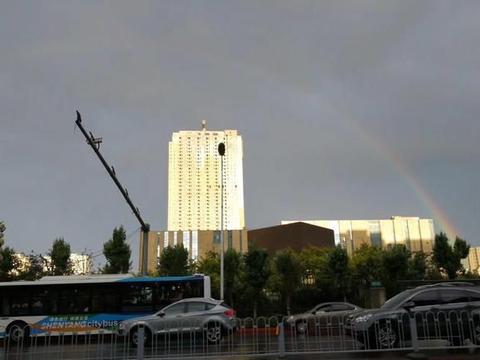 又到雨季，雨刮刮不干净怎么办，只能换新的？