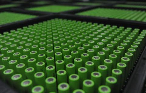 宁德时代下半年供货特斯拉 称有三种技术优于比亚迪刀片电池