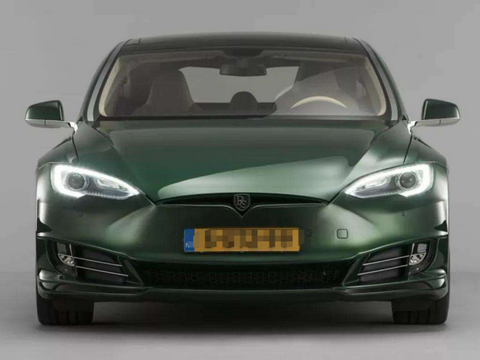 特斯拉“最有趣”的一辆车，名字让人捧腹大笑，实在没脸开出去