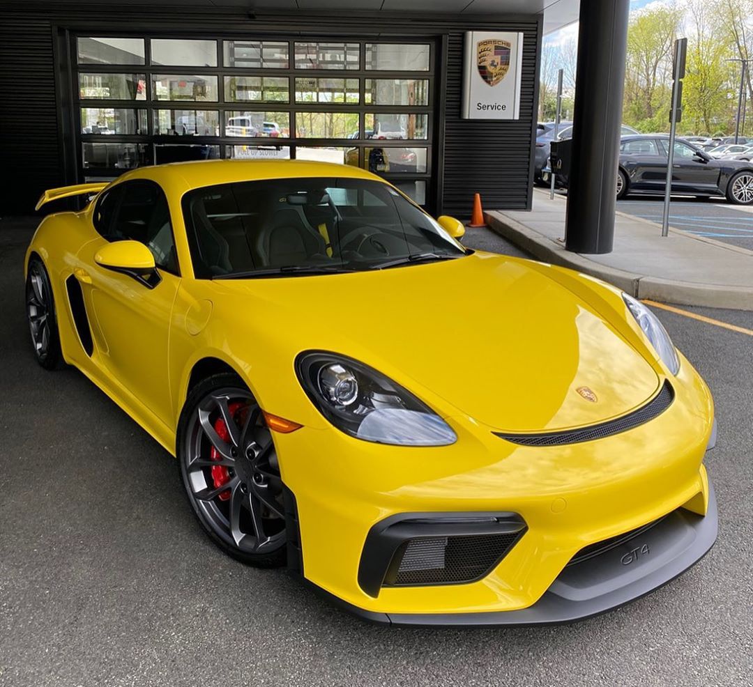 外观更加有运动感 保时捷718 cayman gt4实车