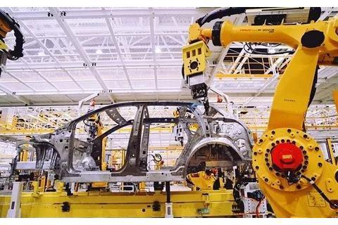 3岁孩子车内哭闹咋办？上饶造的汽车还有这神奇功能……