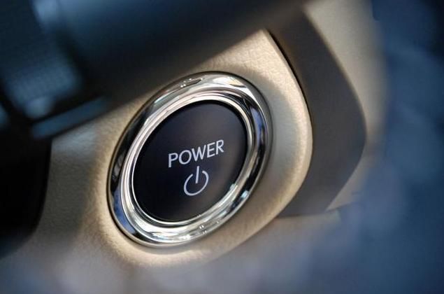 你真的会开自动挡吗?可能连起步就错了,很多人看完都惊呆了